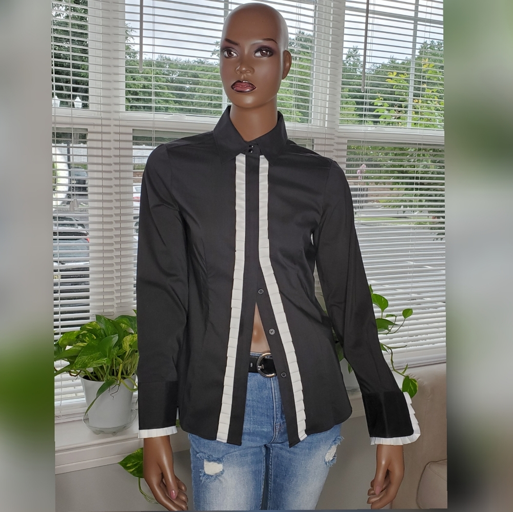 NY & Co. Stretch Tuxedo Button-Down